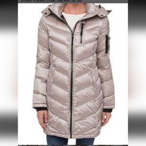 Down lightweight coat